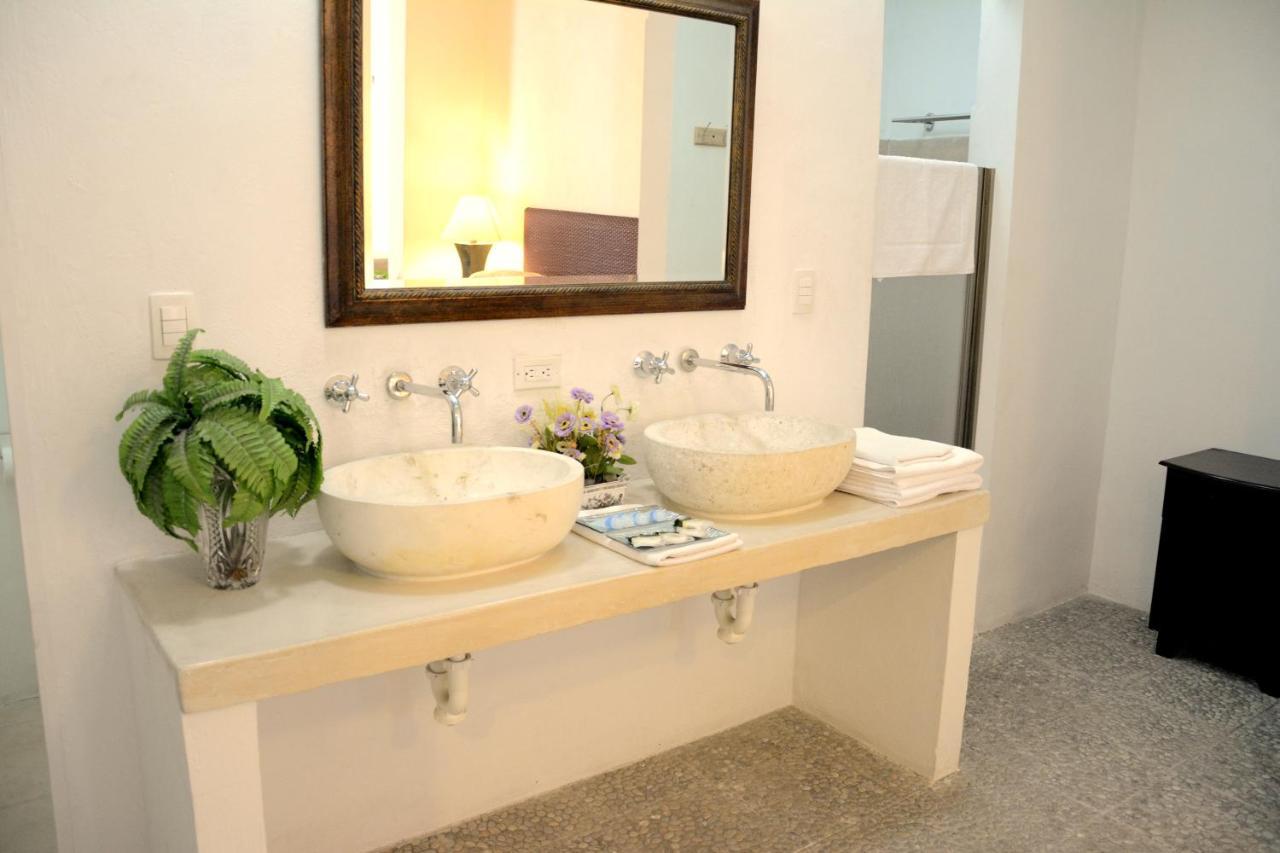 Hotel Mejorada 3*
